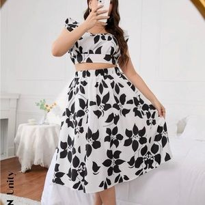 SHEIN Unity Plus Floral Print Flutter Sleeve Square Neck Top & Flare Skirt